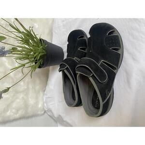 Relativity  Black Suede Comfort Sandals with Adjustable Strap Size 8.5